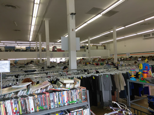 Thrift Store «Bell Thrift Store Inc», reviews and photos, 6627 Atlantic Ave, Bell, CA 90201, USA