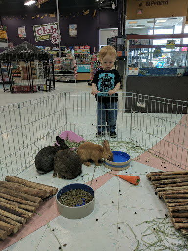 Petland Sunridge