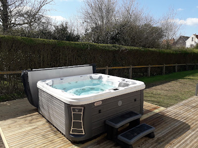 Cote Piscines & Spas à Isques