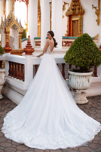 Bridal Shop «Viero Bridal», reviews and photos, 2236 W Chicago Ave, Chicago, IL 60622, USA