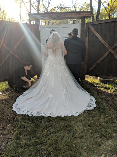 Wedding Venue «Lost Hill Lake Events», reviews and photos, 783 Lost Hill Lake Rd, St Clair, MO 63077, USA