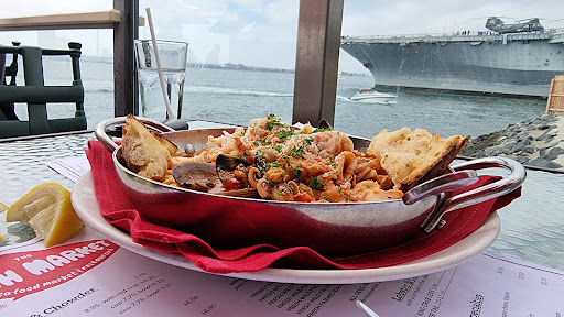 Seafood Restaurant «Fish Market Restaurant», reviews and photos, 750 N Harbor Dr, San Diego, CA 92101, USA
