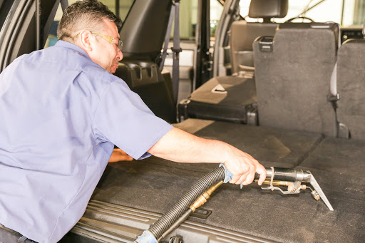 Auto Repair Shop «Star Auto Authority», reviews and photos, 600 Lakeview Pkwy, Vernon Hills, IL 60061, USA