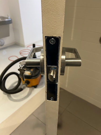 Locksmith «AA ALL AMERICAN LOCKSMITHS», reviews and photos, 3 Kay Ln, Newtown, CT 06470, USA