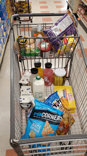 Grocery Store «Market Basket», reviews and photos, 34 Plaistow Rd, Plaistow, NH 03865, USA