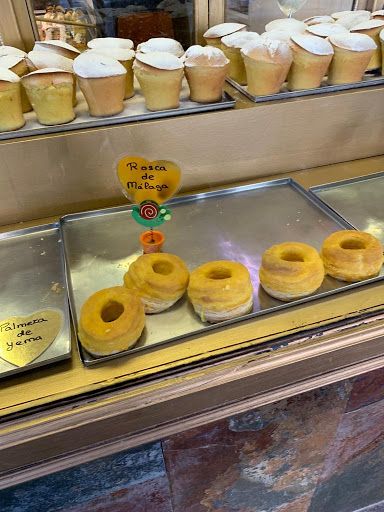 Pastelería Isa en Cáceres‎, Cáceres‎