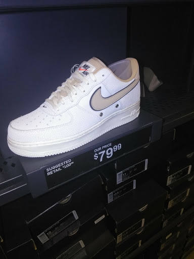 Shoe Store «Nike Factory Store», reviews and photos, 2692 Madison Rd, Cincinnati, OH 45208, USA