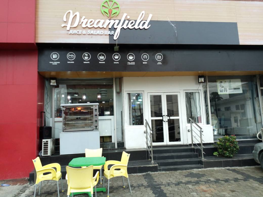 Dreamfield Bistro & Bar