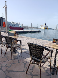 Atmosphère du Restaurant Terre Et Mer à Toulon - n°10