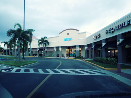 Shopping Mall «Coralwood Shopping Center», reviews and photos, 2301 Del Prado Blvd S, Cape Coral, FL 33990, USA