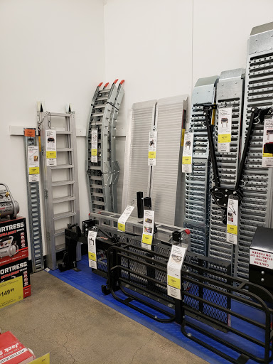 Hardware Store «Harbor Freight Tools», reviews and photos, 995 E Los Angeles Ave, Simi Valley, CA 93065, USA