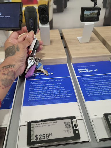 Electronics Store «Best Buy», reviews and photos, 1977 Millerville Rd, Baton Rouge, LA 70816, USA