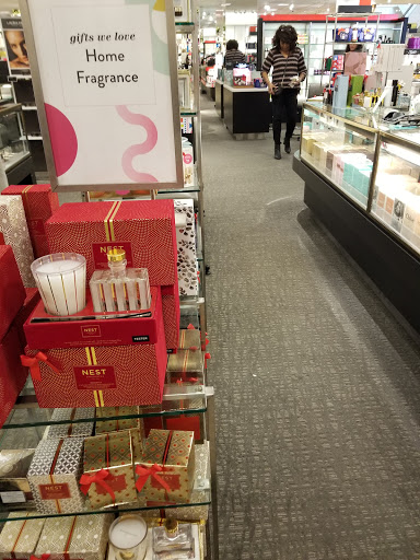 Department Store «Nordstrom», reviews and photos, 1880 Annapolis Mall Rd, Annapolis, MD 21401, USA