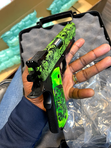 Pawn Shop «Chesapeake Square Pawn», reviews and photos, 2125 Starmount Pkwy #123, Chesapeake, VA 23321, USA