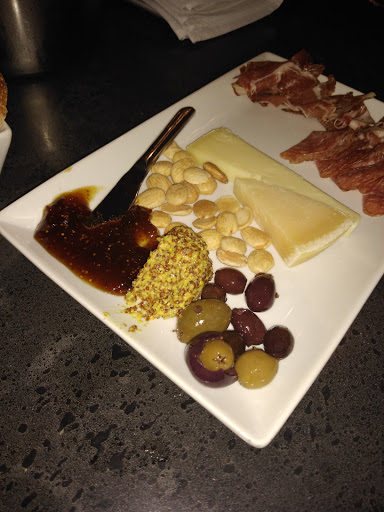 Wine Bar «Corkopolis», reviews and photos, 640 Main St, Cincinnati, OH 45202, USA