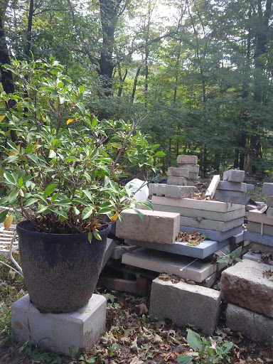 Liquor Store «Hampden Discount Liquors», reviews and photos, 7 Allen St, Hampden, MA 01036, USA