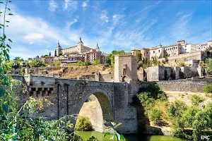 Alcantara Bridge image