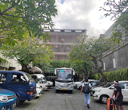 Hotel NEO+ Kuta Legian photo