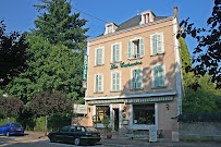 Extérieur du Restaurant Logis Hôtel - les Capucins à Avallon - n°20