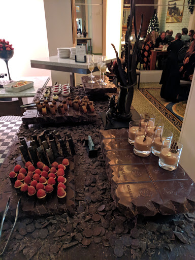 Claremont Club & Spa - A Fairmont Hotel image