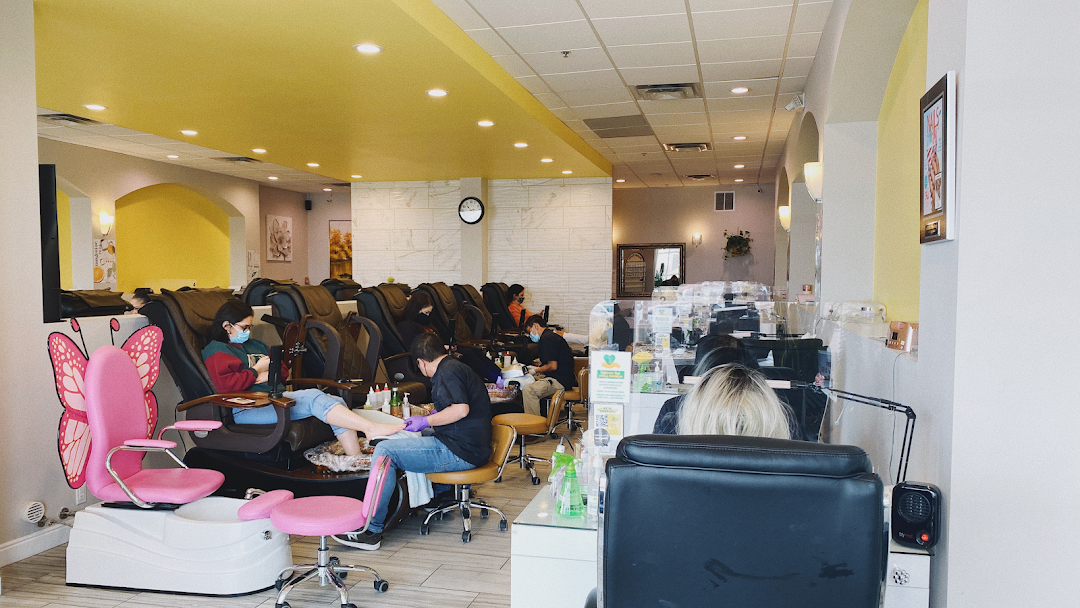 Skyline Nail & Spa - Nails Salon in Colorado Springs