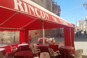 CAFETERÍA RESTAURANTE El Rincón de Pedrisa. image