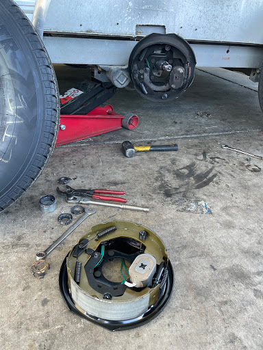 Tire Shop «Les Schwab Tire Center», reviews and photos, 2650 Las Positas Rd, Livermore, CA 94551, USA