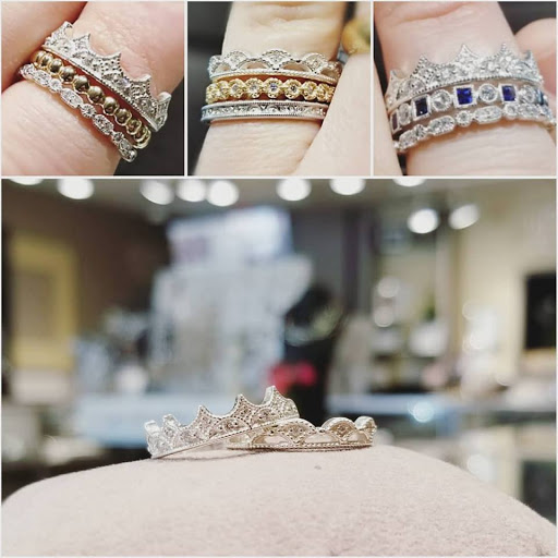 Jewelry Store «Williams Diamond Center», reviews and photos, 2823 London Rd # 4, Eau Claire, WI 54701, USA