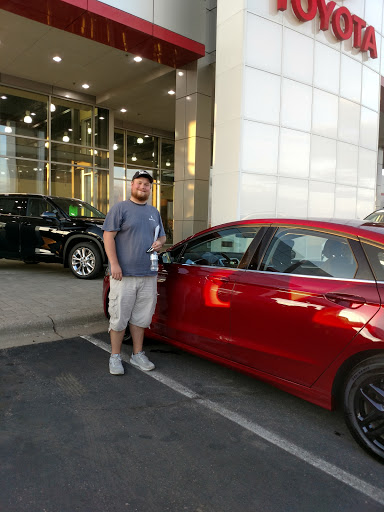 Toyota Dealer «Carlson Toyota», reviews and photos, 12880 Riverdale Dr NW, Coon Rapids, MN 55448, USA