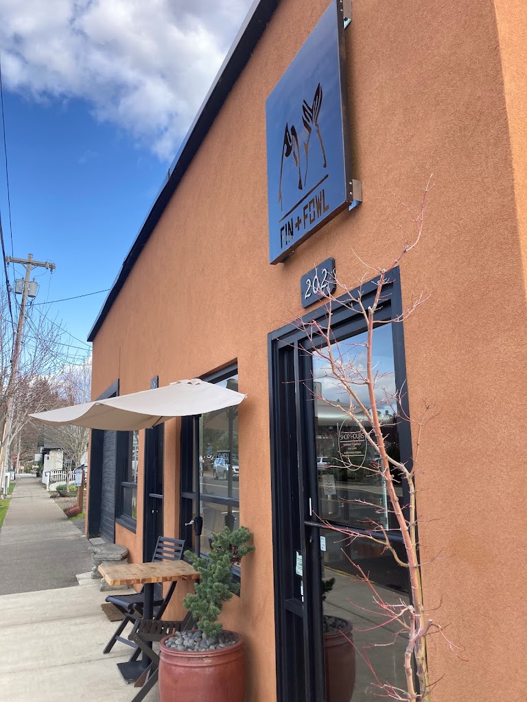 Fin+Fowl Kitchen Silverton, OR 97381 Menu, Reviews, Hours & Contact