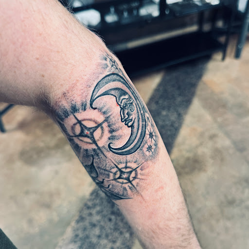 Explore illusion tattoo ideas, creative tattoo ideas in Oklahoma City, available at Oklahoma Tattoo Collective