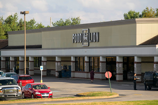 Grocery Store «Food Lion», reviews and photos, 5021 Trotwood Ave Ste 7, Columbia, TN 38401, USA