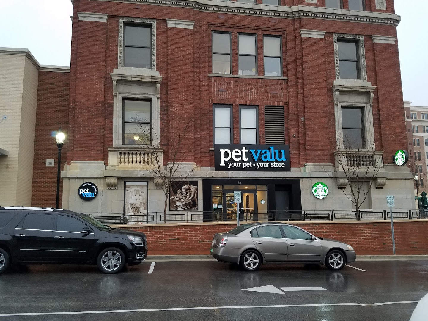 Pet Valu