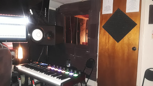 SoundSlingers Recording Studio image 3