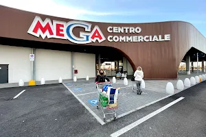 Supermercato Mega Castions di Strada image