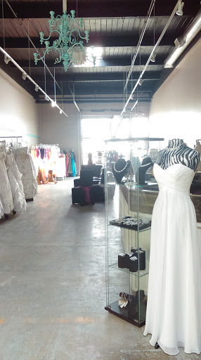 Bridal Shop «The Shabby Chic Bride consignment shop», reviews and photos, 2195 Hyacinth St NE #191, Salem, OR 97301, USA