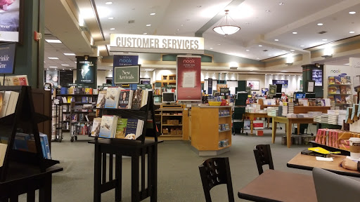 Book Store «Barnes & Noble», reviews and photos, 4300 Montgomery Rd, Ellicott City, MD 21043, USA