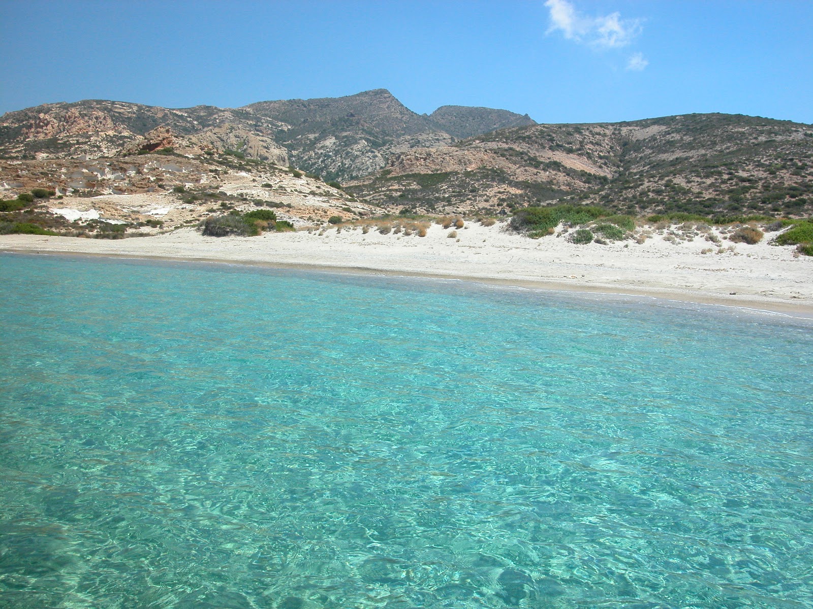 Lower Mersini'in fotoğrafı çok temiz temizlik seviyesi ile