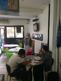 Atmosphère du Restaurant de plats à emporter Nomad Resto à Suresnes - n°5