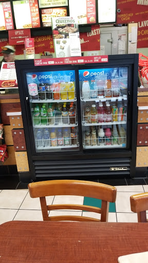 Sandwich Shop «Quiznos», reviews and photos, 224 N Hogan St, Jacksonville, FL 32202, USA