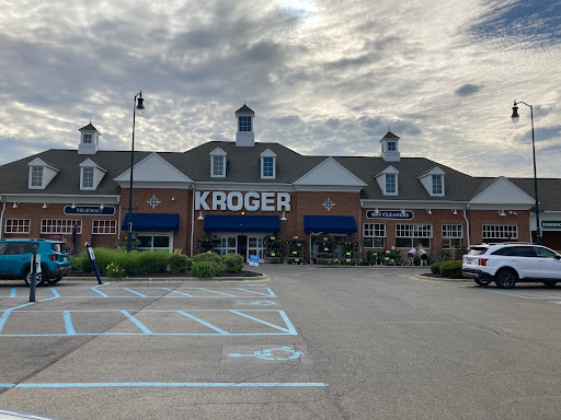 Grocery Store «Kroger», reviews and photos, 5161 Hampsted Village Center Way, New Albany, OH 43054, USA