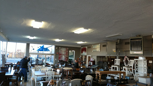 Mattress Store «Furniture & Merchandise Outlet», reviews and photos, 531 NW Broad St, Murfreesboro, TN 37130, USA