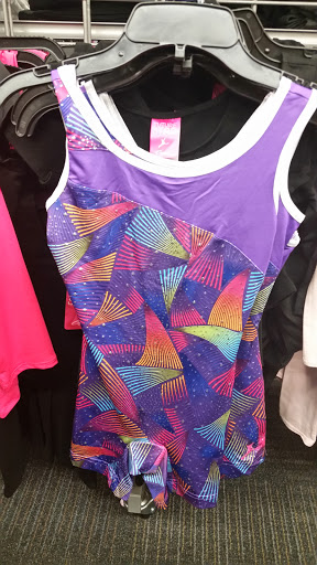 Sporting Goods Store «Academy Sports + Outdoors», reviews and photos, 1414 N Loop 336 W, Conroe, TX 77304, USA