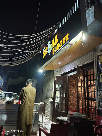 The Grill Burger - Shop # 152, Shaheena Ave, near Baba Ice Cream Tower, opposite Maira,s Salon, B Block Multan, 60700, Pakistan