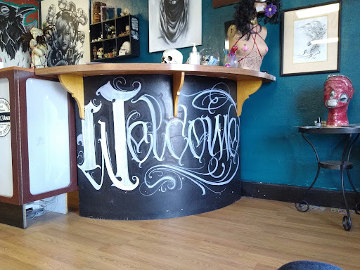 Tattoo Shop «Cali Soul Tattoo», reviews and photos, 4751 N Blackstone Ave, Fresno, CA 93726, USA