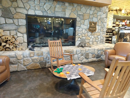 Outdoor Sports Store «Field & Stream», reviews and photos, 2075 Interchange Rd, Erie, PA 16509, USA