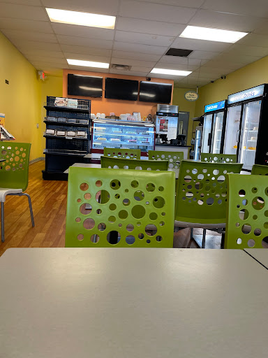 Bakery «Cake Walk Bakery & Indian Cafe», reviews and photos, 8627 Columbus Pike, Lewis Center, OH 43035, USA