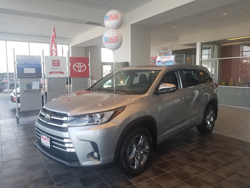 Toyota Dealer «Toyota of Iowa City», reviews and photos, 1445 IA-1, Iowa City, IA 52246, USA