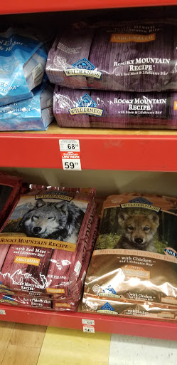 Pet Supply Store «Petco Animal Supplies», reviews and photos, 200 Center Blvd S, Christiana, DE 19702, USA