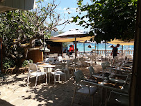 Atmosphère du Restaurant AKWABÔ BEACH à Le Lavandou - n°17